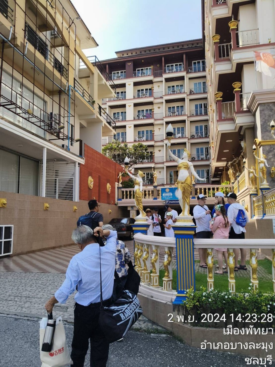 THE BEST TAXI SERVICE